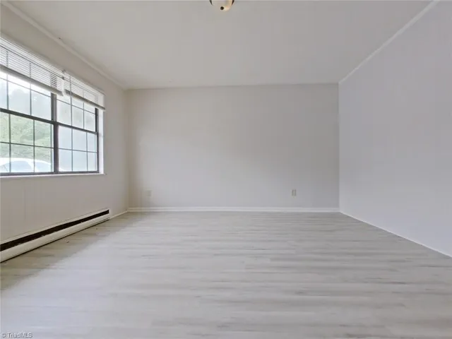 $850 | 725 South Scientific Street, High Point, NC 27260