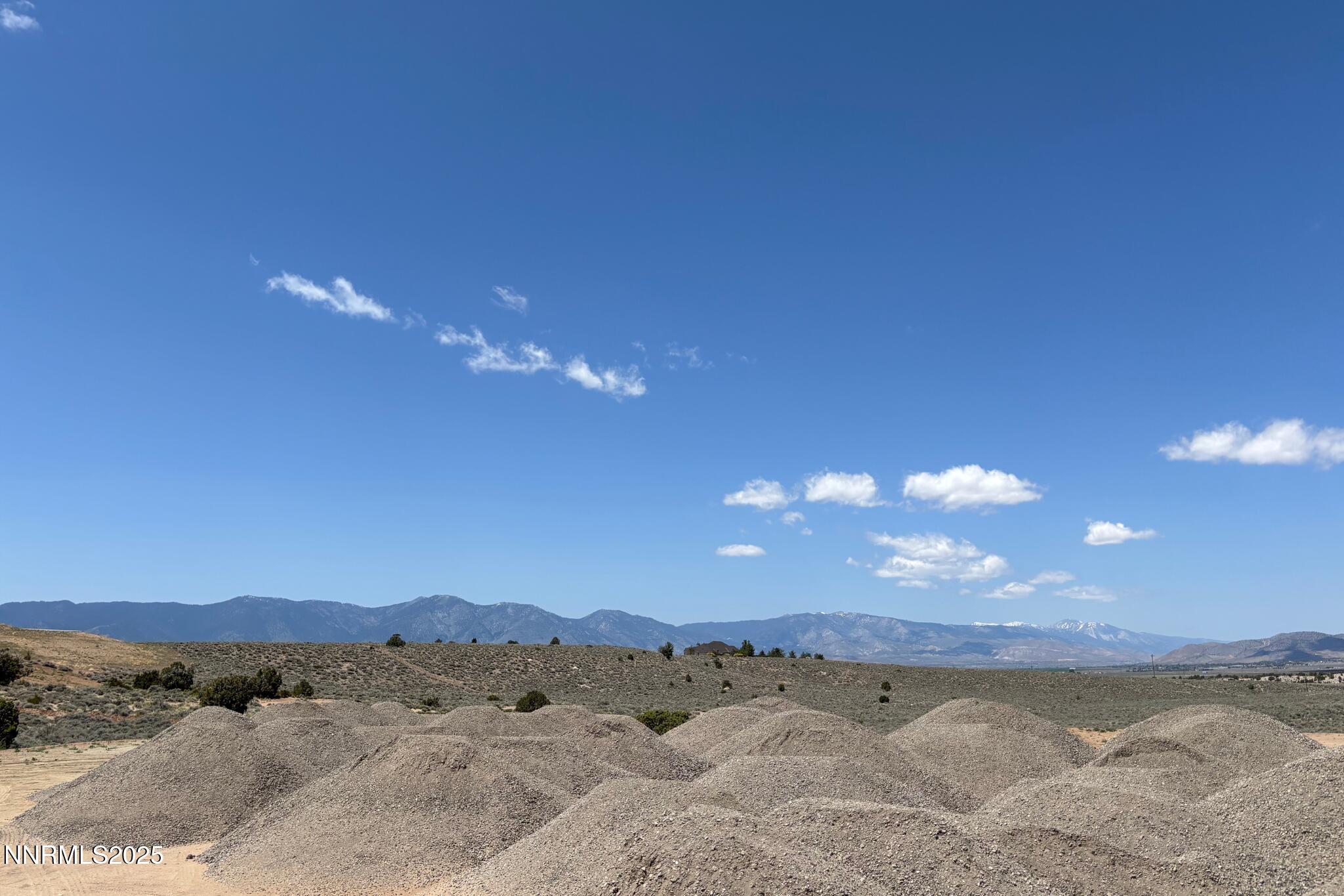 2028 Currant Court, Unit 2 Gardnerville, NV 89410 - Photo 6 of 8 2 (7)