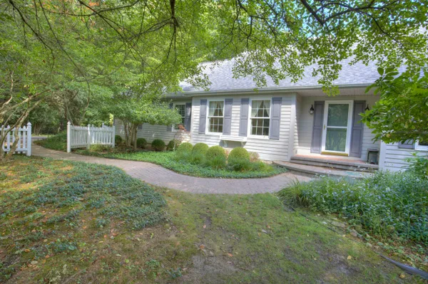 $679,000 | 4890 Mill Run, Jackson, MI 49201
