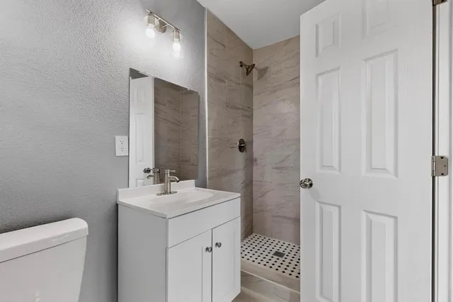 $280,500 | 1974 Shelman Trail, Fort Worth, TX 76112