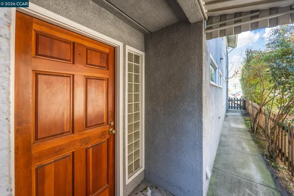 $1,300,000 | 5910 Chabot Road, Oakland, CA 94618