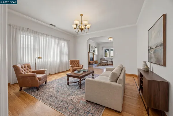 $1,300,000 | 5910 Chabot Road, Oakland, CA 94618