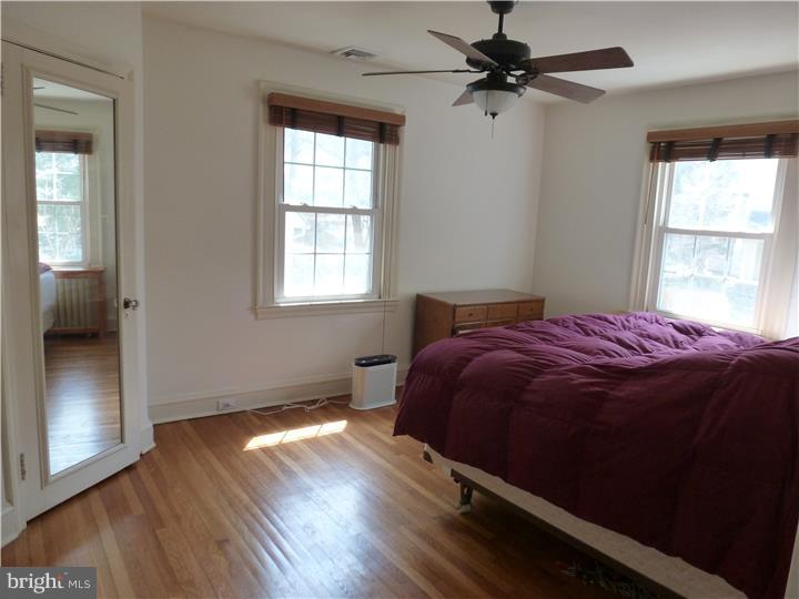 10 Snowden Road Bala Cynwyd, PA 19004 - Photo 14 of 25 Master Bedroom