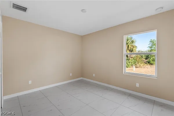 $1,850 | 3513 Northeast 17th Place, Cape Coral, FL 33909