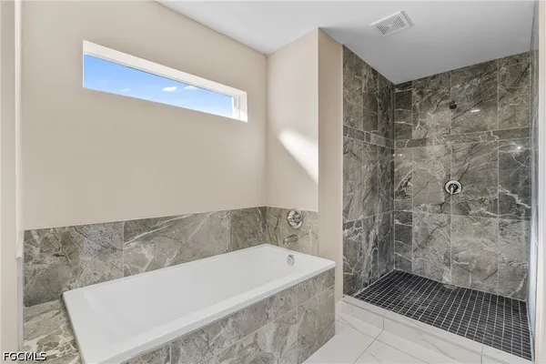 $1,850 | 3513 Northeast 17th Place, Cape Coral, FL 33909