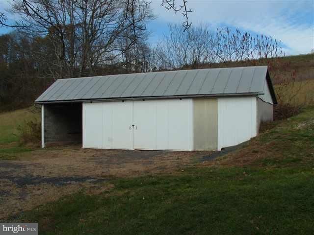 201 Cold Storage Road Newport, PA 17074 - Photo 3 of 11 Gallery Image 3