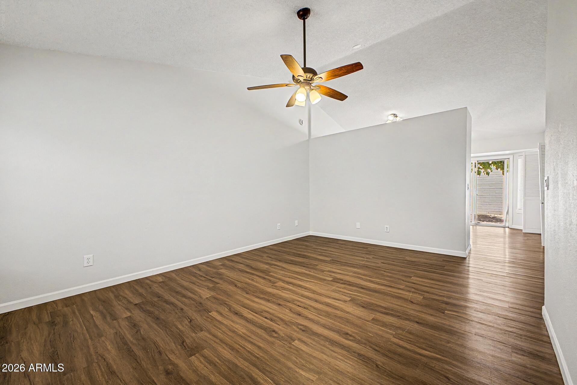 1055 North Recker Road, Unit 1045 Mesa, AZ 85205 - Photo 7 of 35 05-Recker