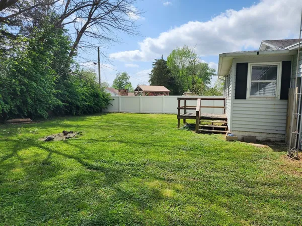 $89,900 | 504 West 5th Street, Benton, IL 62812