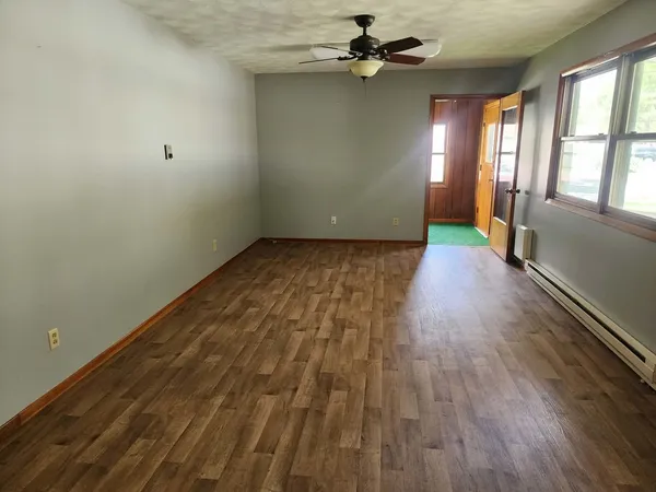 $89,900 | 504 West 5th Street, Benton, IL 62812