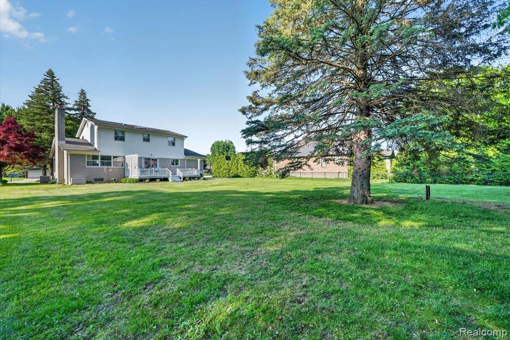 18178 22 Mile Road Macomb, MI 48044 - Photo 39 of 43