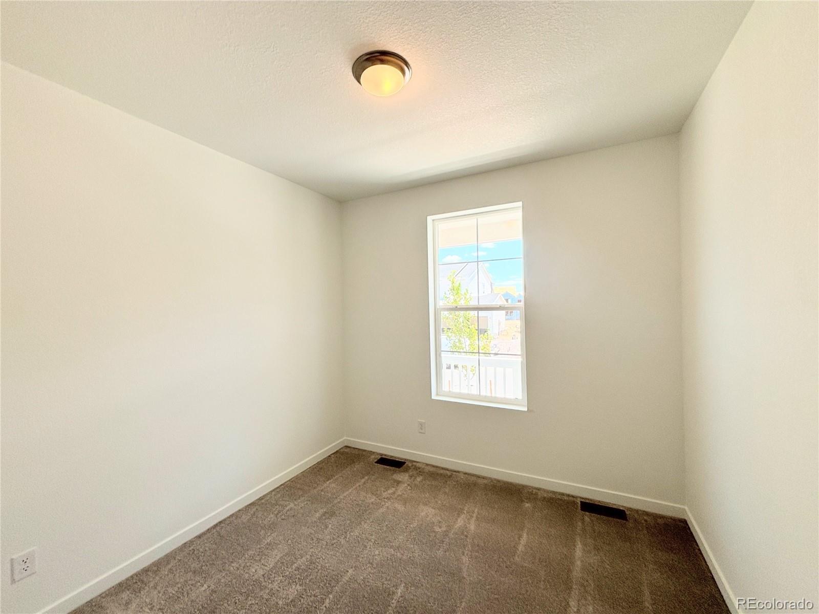 39523 Penn Road Elizabeth, CO 80107 - Photo 5 of 20 Gallery Image 5