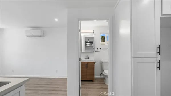 $569,900 | 1563 East 119th Street, Los Angeles, CA 90059