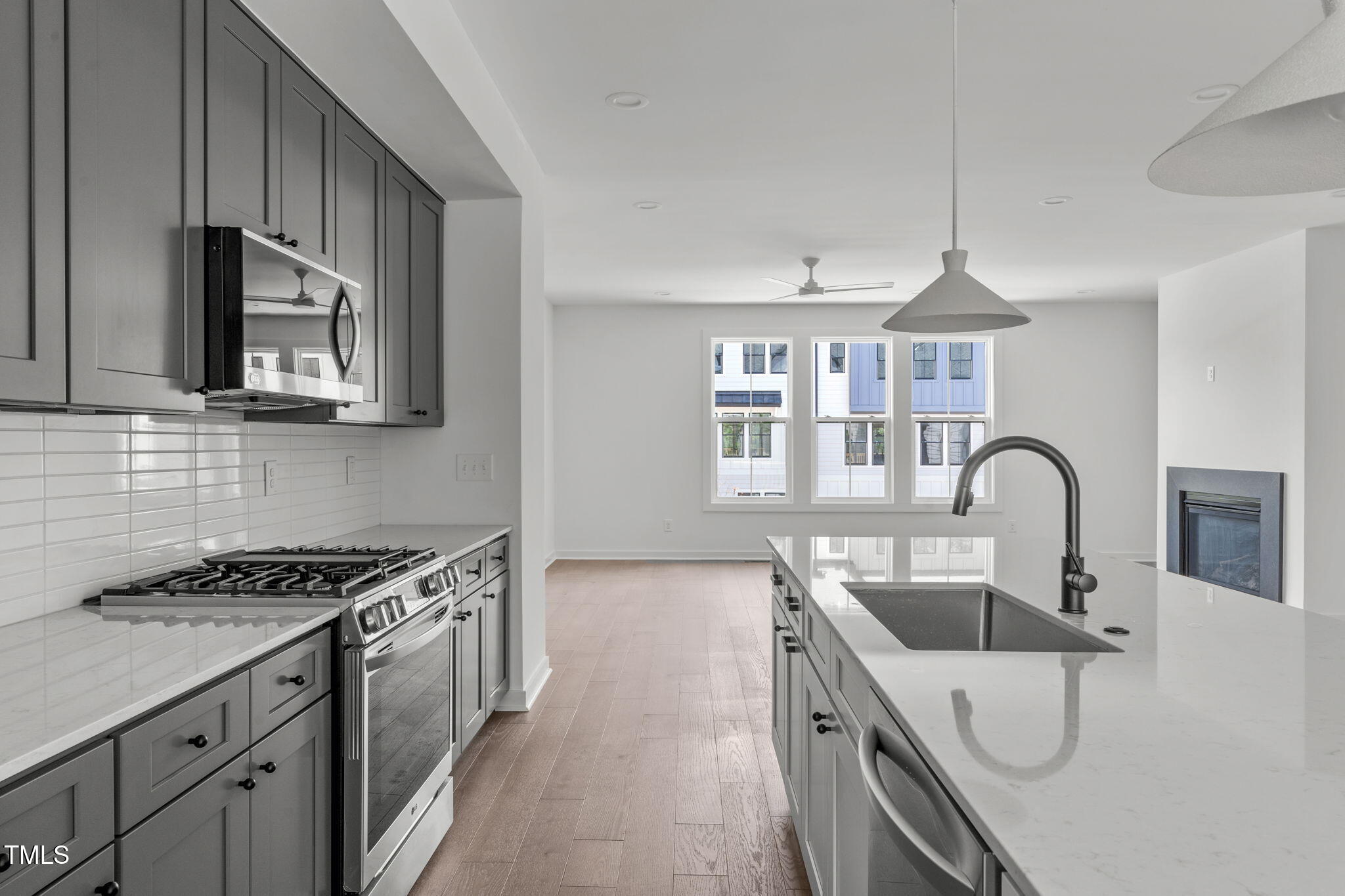 6412 Tanner Oak Lane Raleigh, NC 27613 - Photo 6 of 56 9