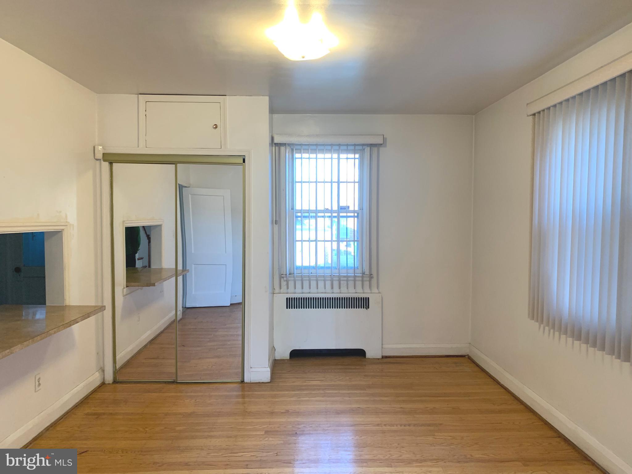 1644 Shadyside Road Baltimore, MD 21218 - Photo 7 of 16 Dining Room