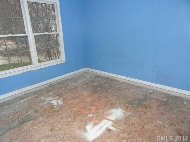 3643 Arklow Road Charlotte, NC 28269 - Photo 11 of 15