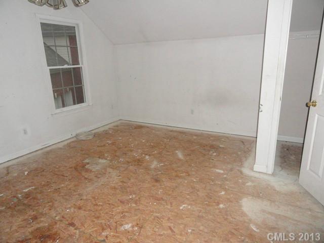 3643 Arklow Road Charlotte, NC 28269 - Photo 12 of 15