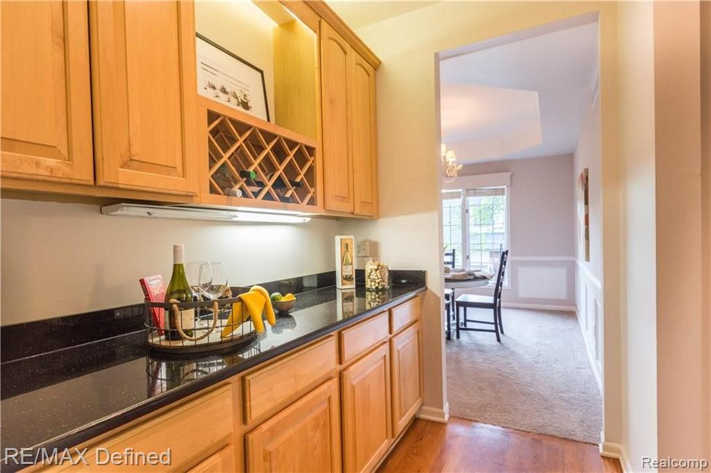 950 Ridgeline Court Lake Orion, MI 48360 - Photo 20 of 48