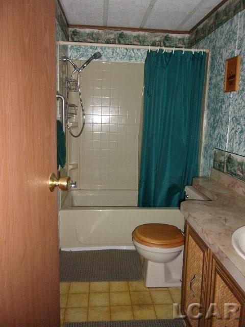 16660 Forrister Road Hudson, MI 49247 - Photo 25 of 29 31374209-24.JPG
