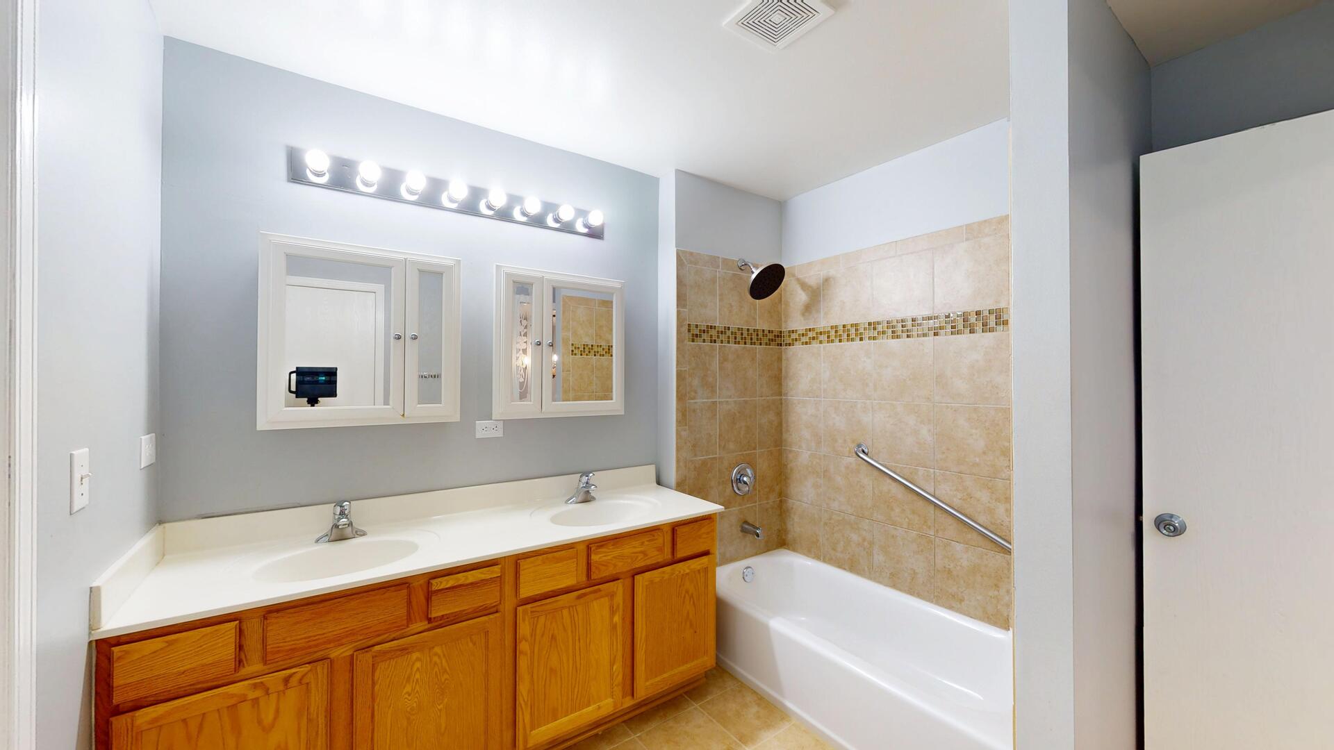 189 Key Largo Drive Romeoville, IL 60446 - Photo 25 of 31 Gallery Image 25