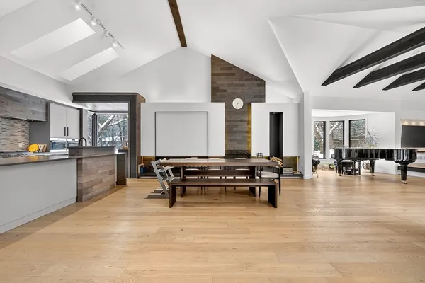 $16,500 | 719 Wellesley Street, Unit A, Weston, MA 02493