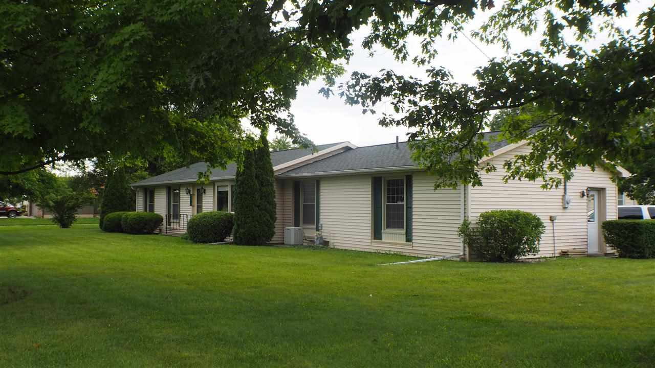 2223 West Hamilton Road South Fort Wayne, IN 46819 - Photo 3 of 12