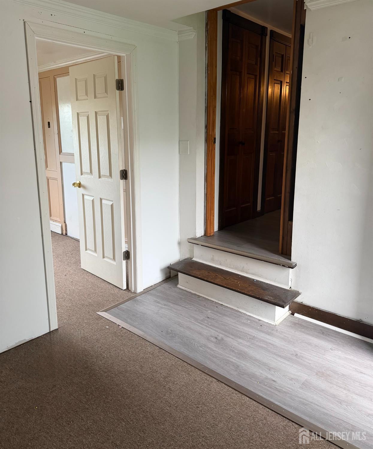 38 Raritan Avenue Port Reading, NJ 07064 - Photo 6 of 8 Gallery Image 6