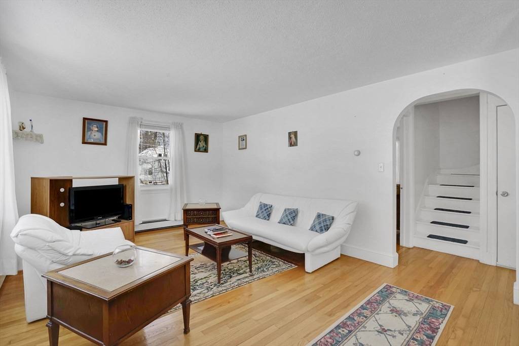 240 Morton Street West Springfield, MA 01089 - Photo 14 of 42