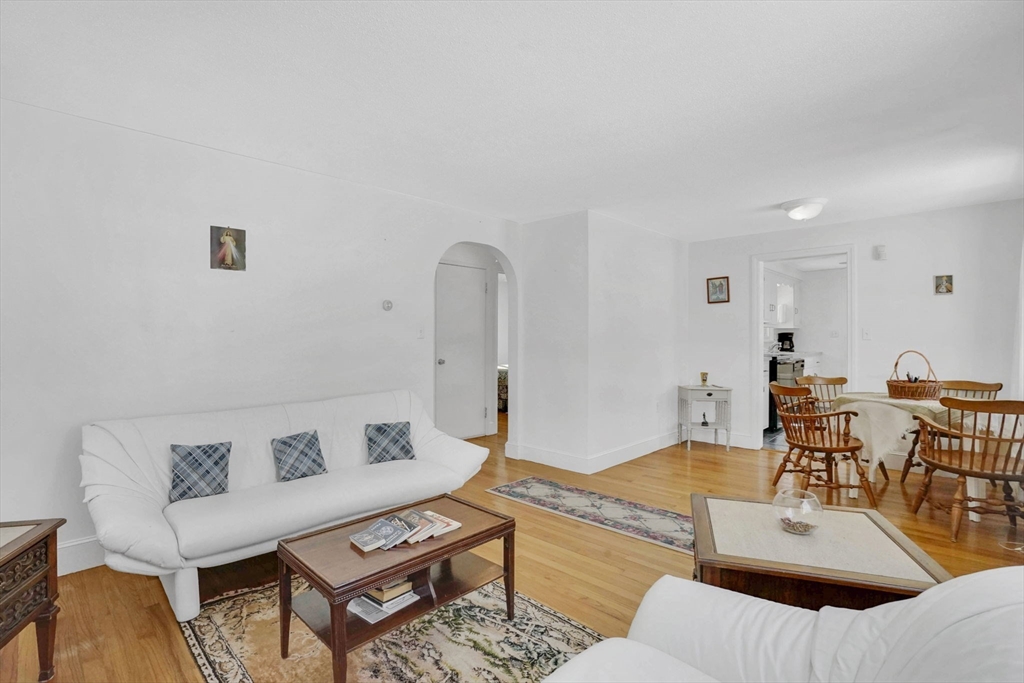 240 Morton Street West Springfield, MA 01089 - Photo 17 of 42