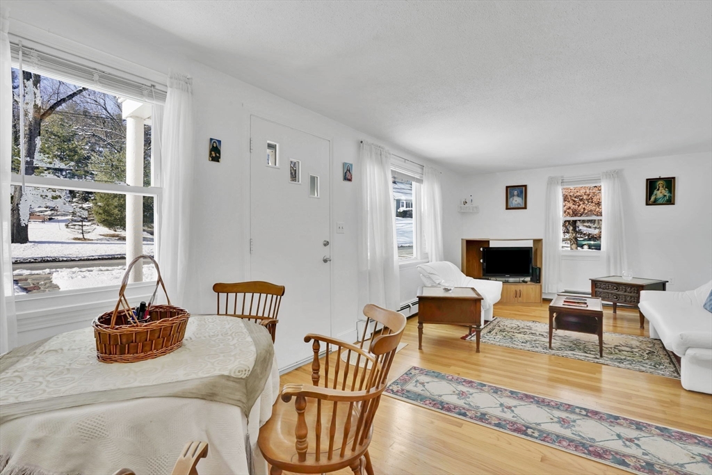 240 Morton Street West Springfield, MA 01089 - Photo 20 of 42