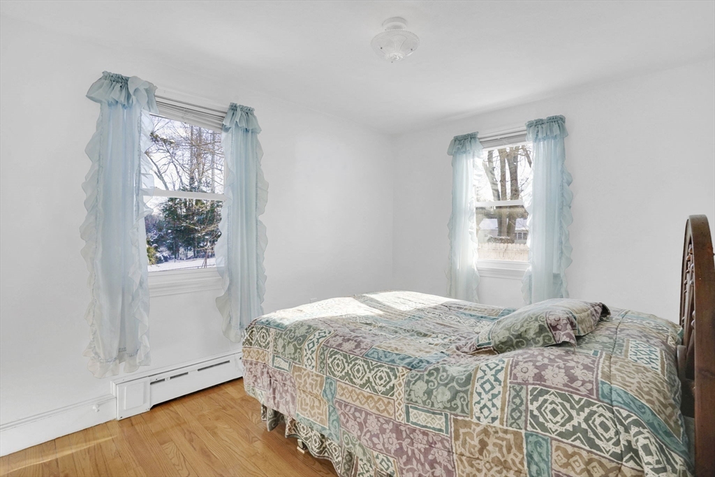 240 Morton Street West Springfield, MA 01089 - Photo 28 of 42