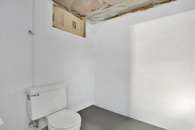 $339,900 | 240 Morton Street, West Springfield, MA 01089