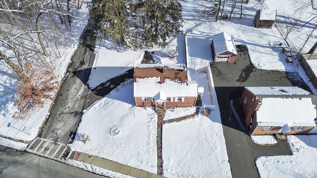 240 Morton Street West Springfield, MA 01089 - Photo 10 of 42