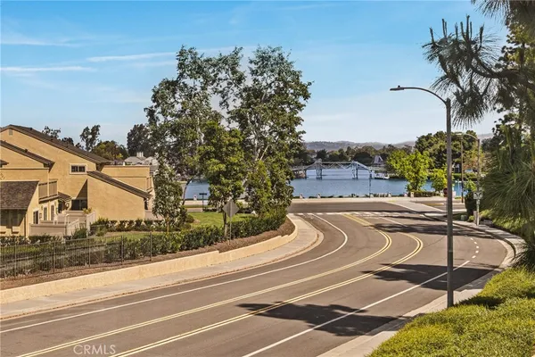 $1,680,000 | 18 Bayfield, Irvine, CA 92614