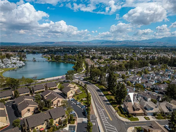 $1,680,000 | 18 Bayfield, Irvine, CA 92614