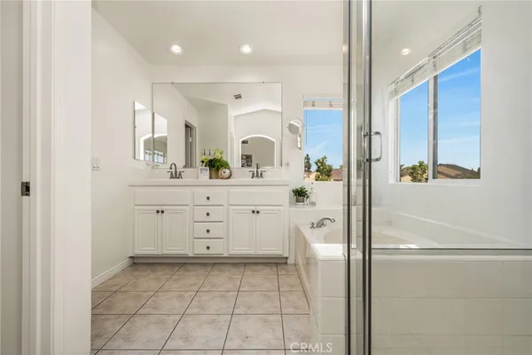 $1,680,000 | 18 Bayfield, Irvine, CA 92614