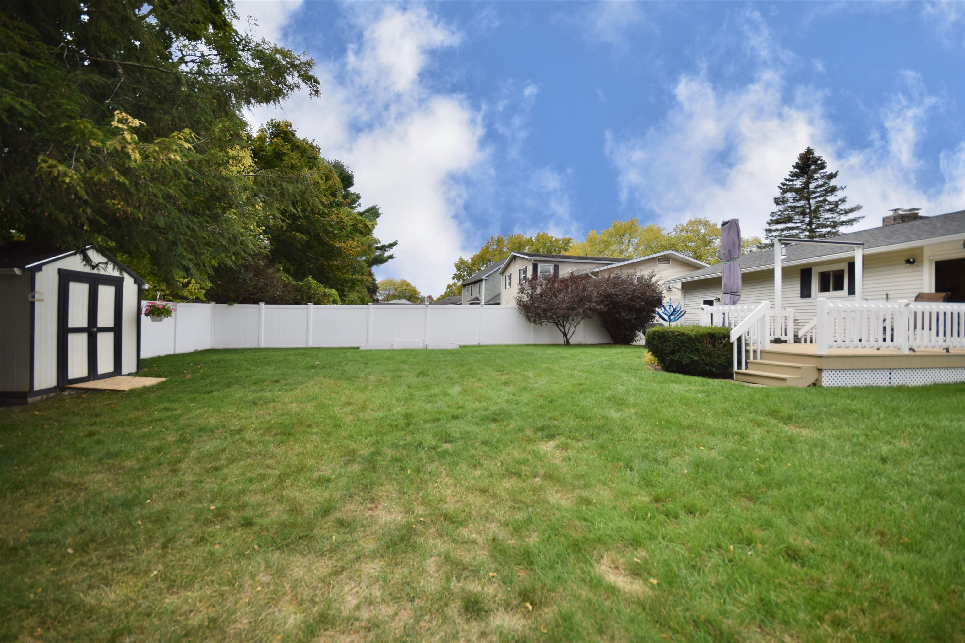 54 Faith Street Burlington, VT 05408 - Photo 28 of 34