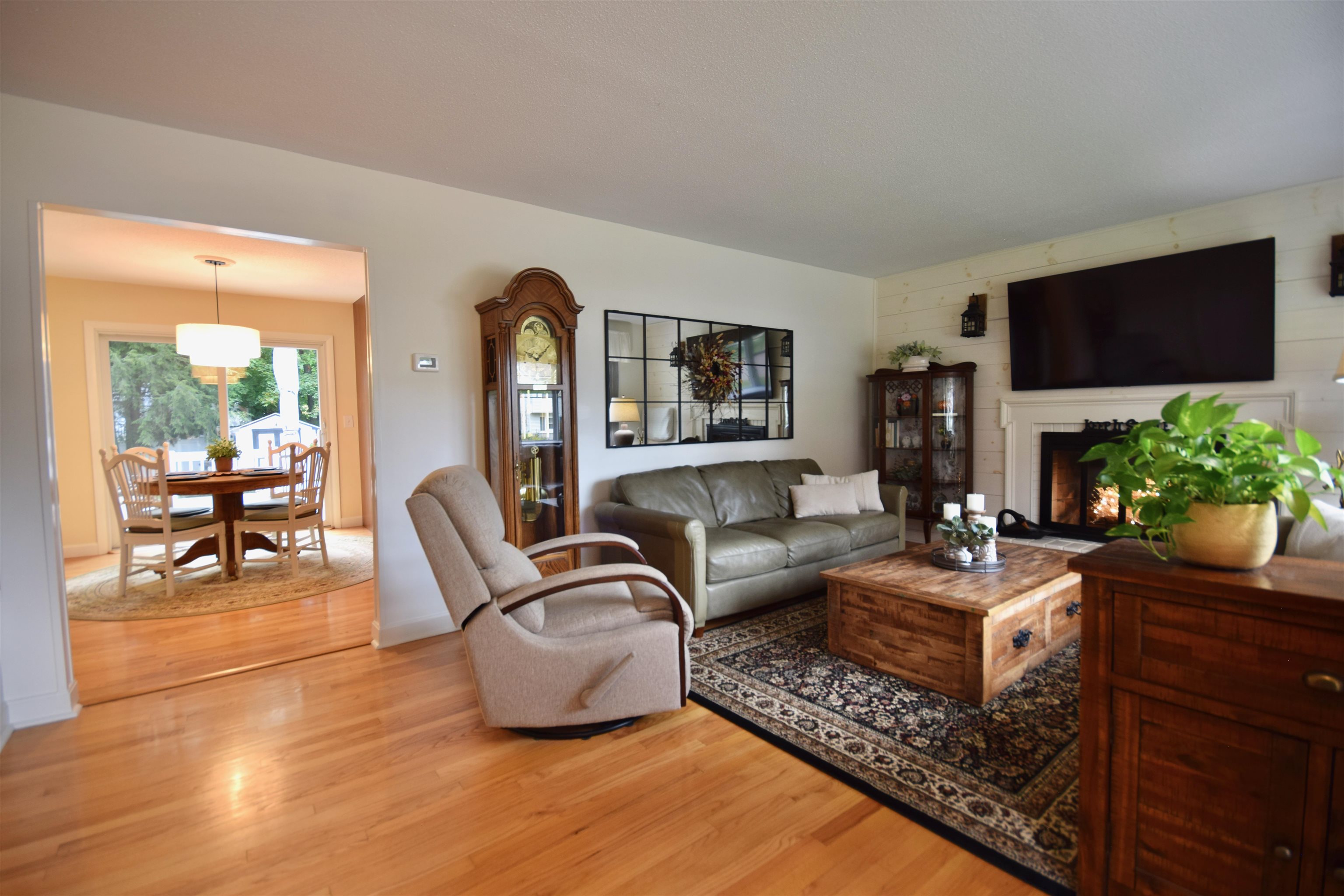 54 Faith Street Burlington, VT 05408 - Photo 8 of 34