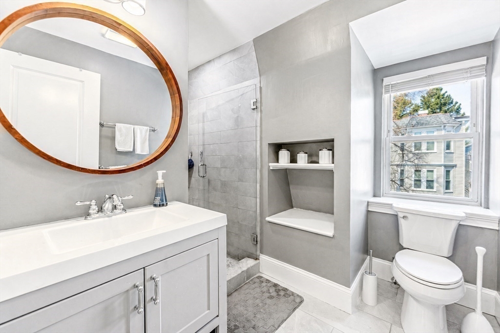 417 East 7th Street, Unit 2 Boston, MA 02127 - Photo 13 of 18