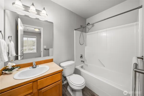 $525,000 | 816 Cherry Avenue, Unit 5A&B, Sumner, WA 98390