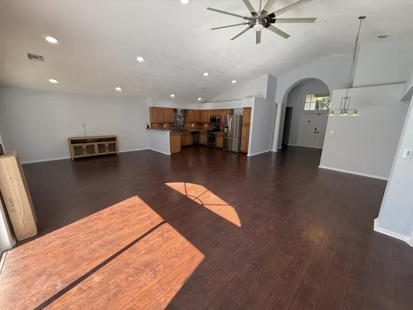 $3,600 | 1304 Lake Breeze Drive, Wellington, FL 33414