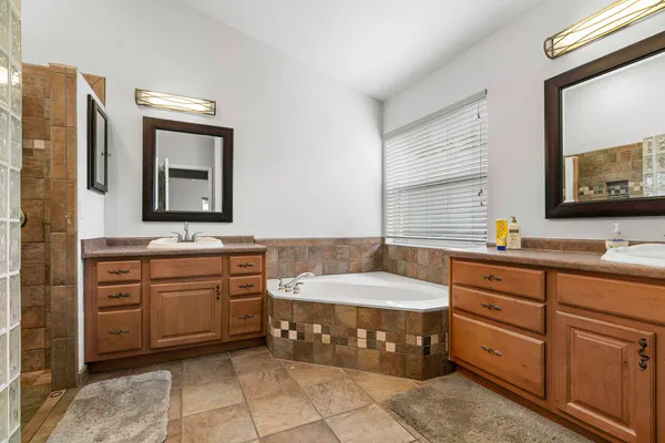 $3,600 | 1304 Lake Breeze Drive, Wellington, FL 33414