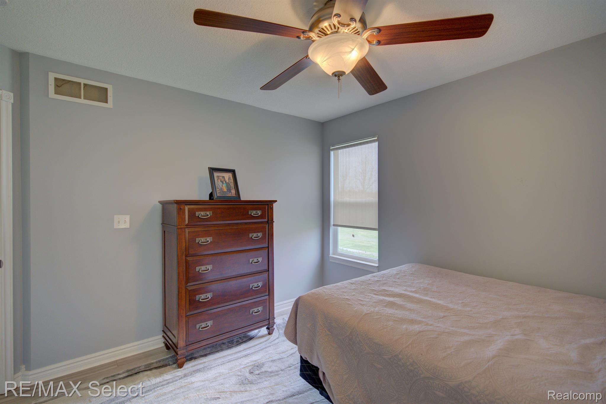 8334 North Bray Road Mount Morris, MI 48458 - Photo 29 of 34 Gallery Image 29