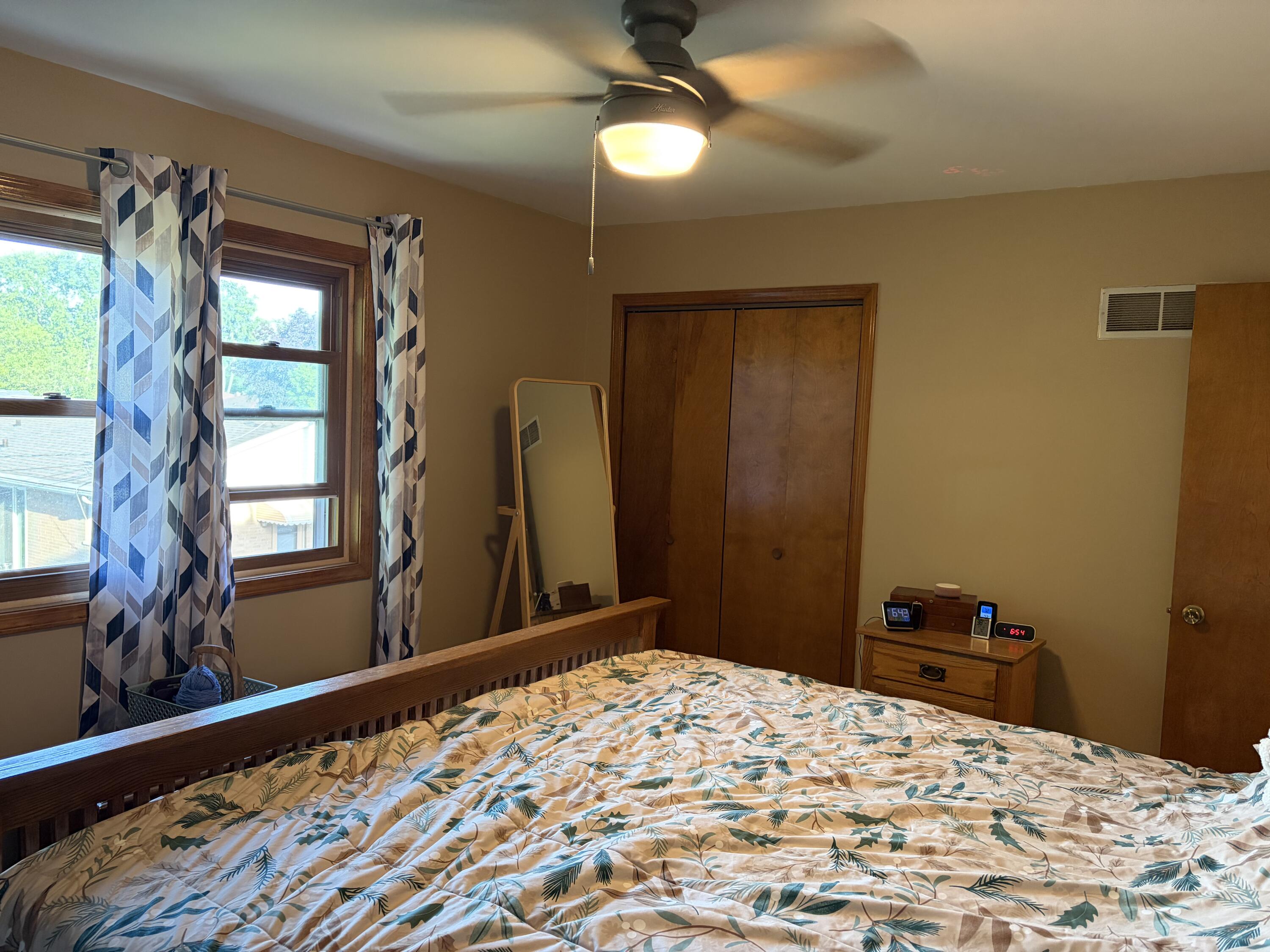 855 North Elmer Street Griffith, IN 46319 - Photo 4 of 10 3000x2250