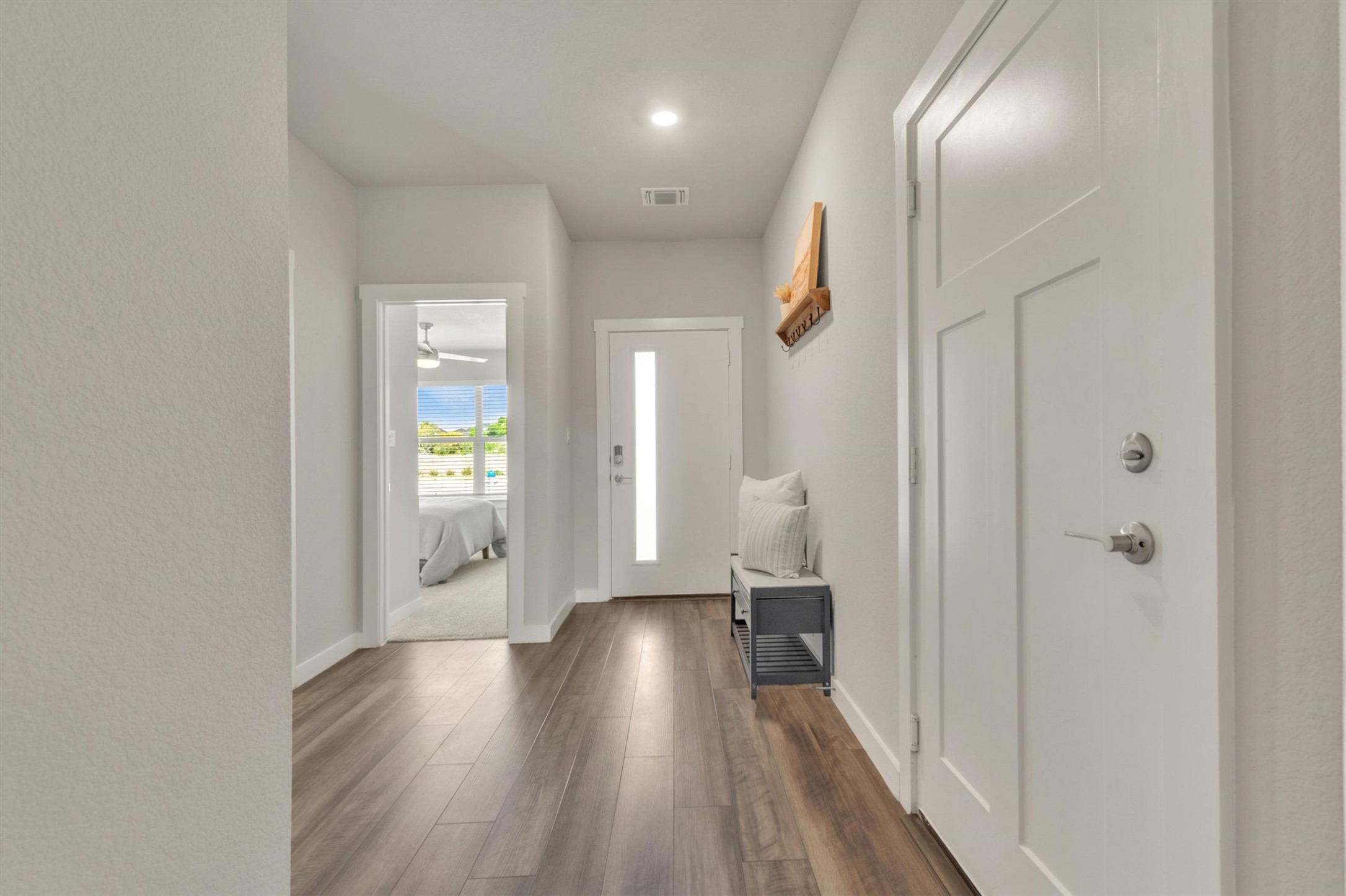 1008 Tipton Street Georgetown, TX 78633 - Photo 30 of 38 Nice wide foyer and hallway