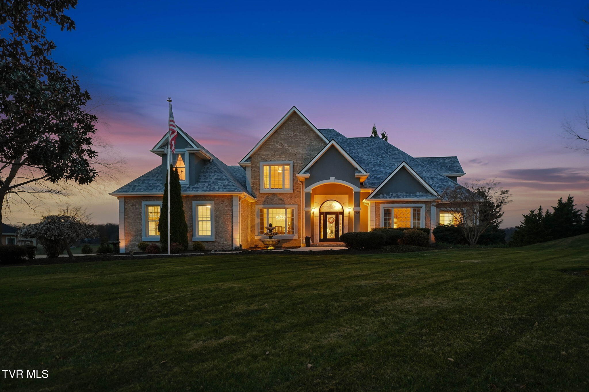 122 Chestnut Ridge Drive Jonesborough, TN 37659 - Photo 2 of 69 81-web-or-mls-122 Chestnut Ridge Dr-82