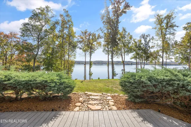 $1,550,000 | 265 East Shore Drive, Rockwood, TN 37854