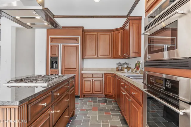 $1,550,000 | 265 East Shore Drive, Rockwood, TN 37854