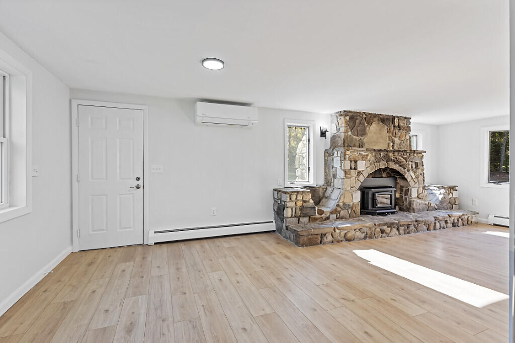 472 Dunn Road Belgrade, ME 04917 - Photo 12 of 85 24_BP5A0394_DxO_mls