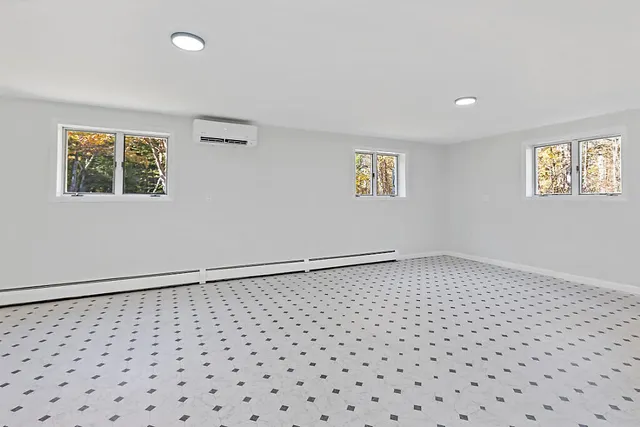 $439,500 | 472 Dunn Road, Belgrade, ME 04917