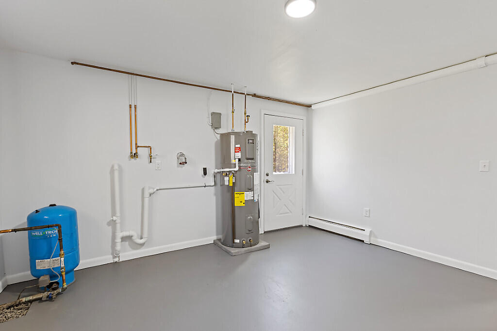 472 Dunn Road Belgrade, ME 04917 - Photo 42 of 85 11_BP5A0355_DxO_mls